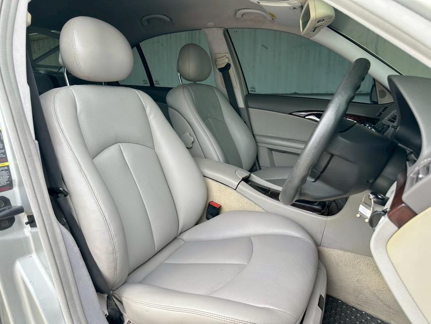 Mercedes-Benz E220 2.2L CDI Classic (W211) รถสภาพสวยพร้อมใช้งาน 11