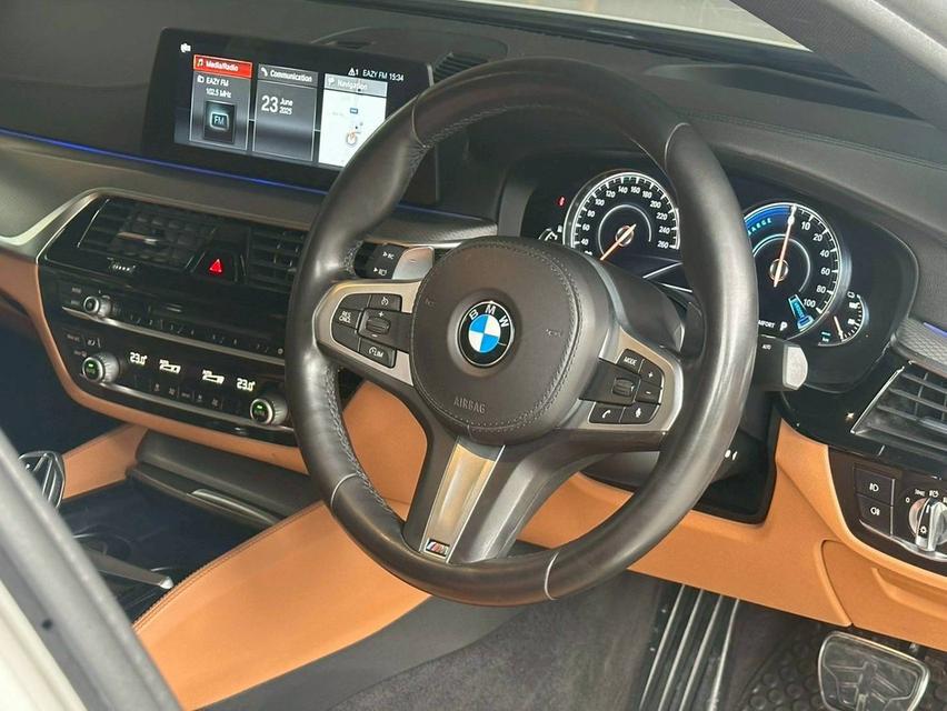 BMW 530e M Sport G30 2018 จด 2019 11