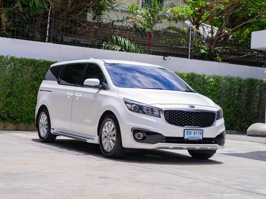 Kia Grand Carnival 2.2 EX ปีจด 2017 รูปที่ 6