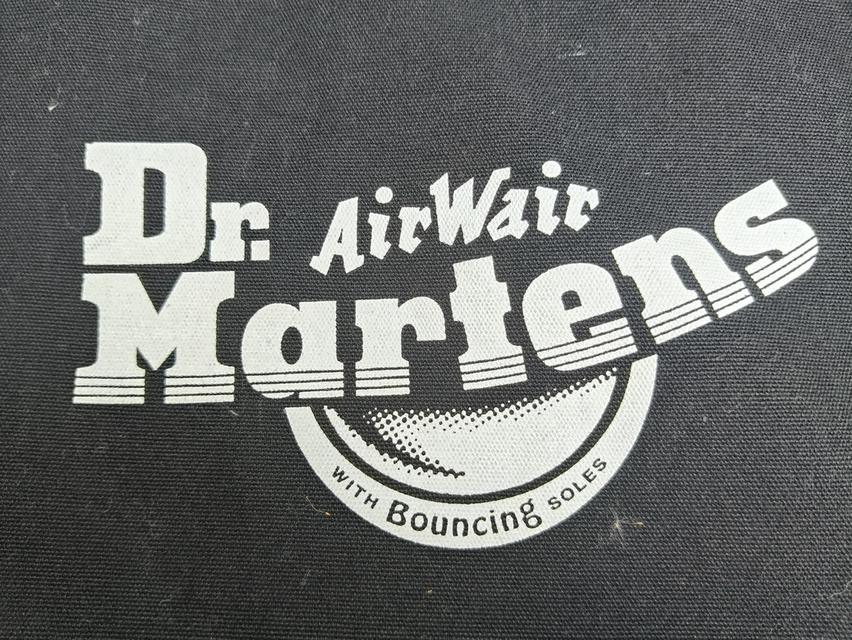 ถุงผ้า Dr.Martens 6
