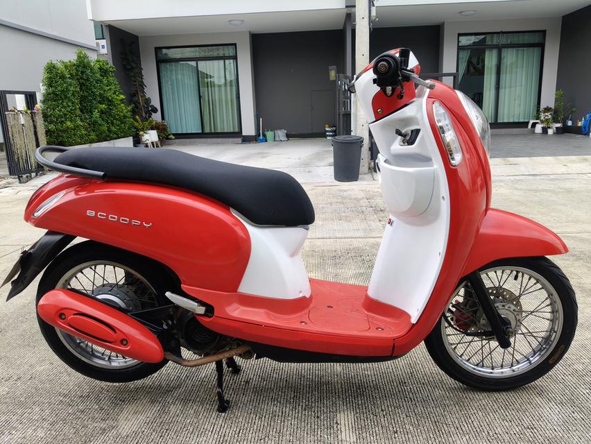 Honda Scoopy i หัวฉีด ปี2012 สี แดง ขาว 10
