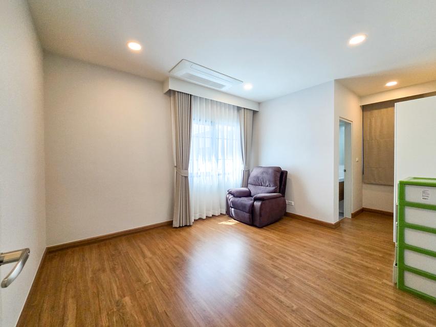 ให้เช่า บ้านเดี่ยว 𝐂𝐞𝐧𝐭𝐫𝐨 𝐁𝐚𝐧𝐠𝐧𝐚 แบบฟรานซิส 4 ห้องนอน ใกล้เมกาบางนา บ้านใหม่ ตกแต่งครบ พร้อมระบบ กรองน้ำภายในบ้าน พร้อมอยู่ทันที 18