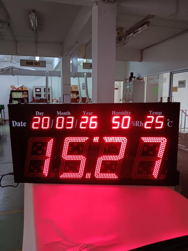 นาฬิกาดิจิตอล รุ่น 2039 นาฬิกาขนาดใหญ่ ติดผนัง เห็นระยะไกล Digital clock เหมาะกับโรงงานขนาดใหญ่ โรงงานขนาดเล็ก สนใจติดต่อ 061-813-7337 add LINE ได้ค่ะ รูปย่อยที่ 2