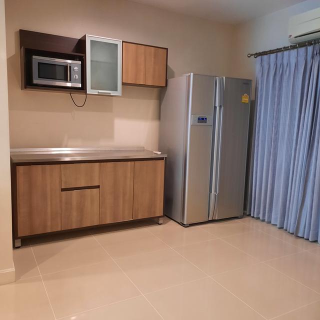 ขาย Townhome 3ชั้น ม. เดอะเมโทร พระรามเก้า เดินทางสะดวก ใกล้รถไฟฟ้าเหลือง+AirportLink หัวหมาก ใกล้มอเตอร์เวย์ไปชลบุรี รพ. สมิติเวชศรีนครินทร์ 13