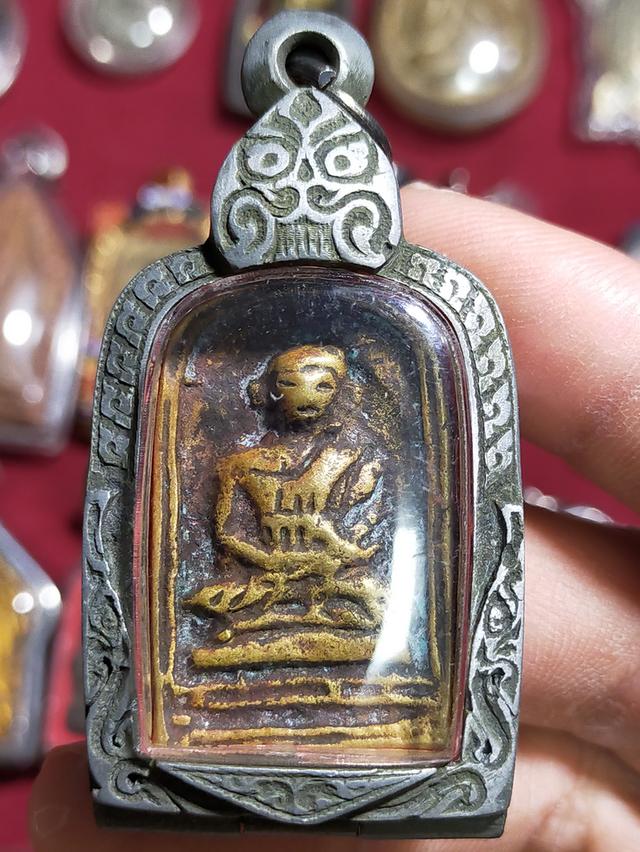 พระเหรียญโบราณแปลกเลี่ยม