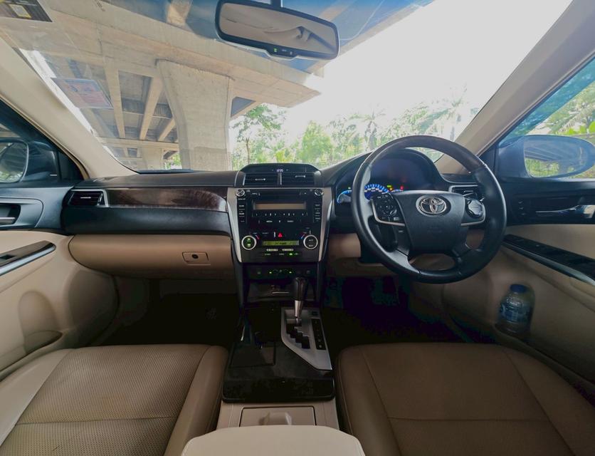 Toyota Camry 2.5 HV CD ปี 2012