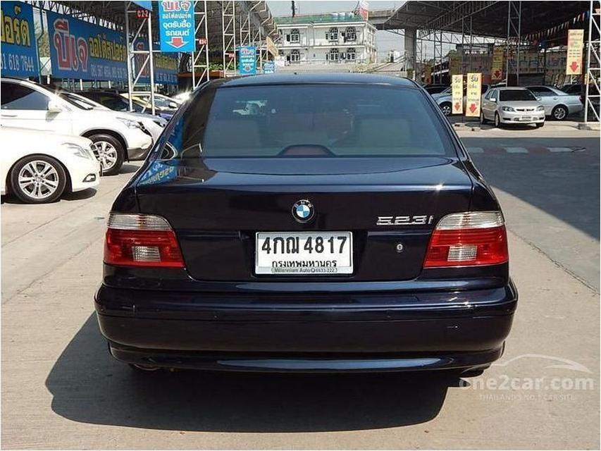 2002 BMW 523i 2.4 E39 (ปี 2002) Sport Sedan AT โฉม E39 เกียร์อัตโนมัติ รถบ้าน 4