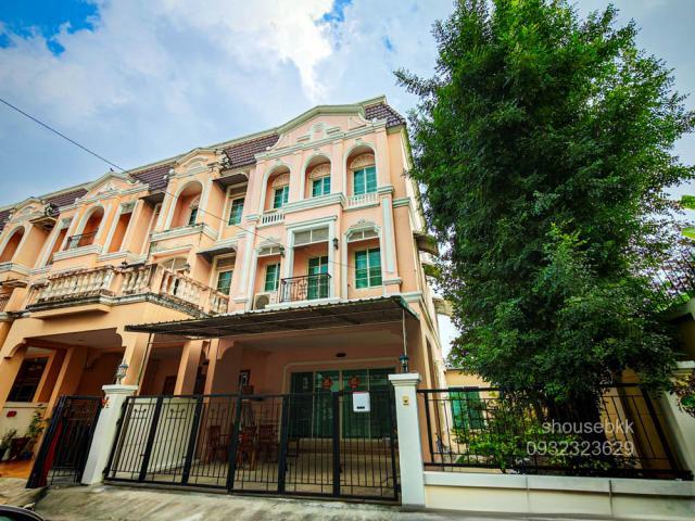 ให้เช่า ทาวเฮ้าส3ชั้น The URBAN sathorn รีโนเวทใหม่ เพียง 4นาทีถึง BTS บางหว้า 1