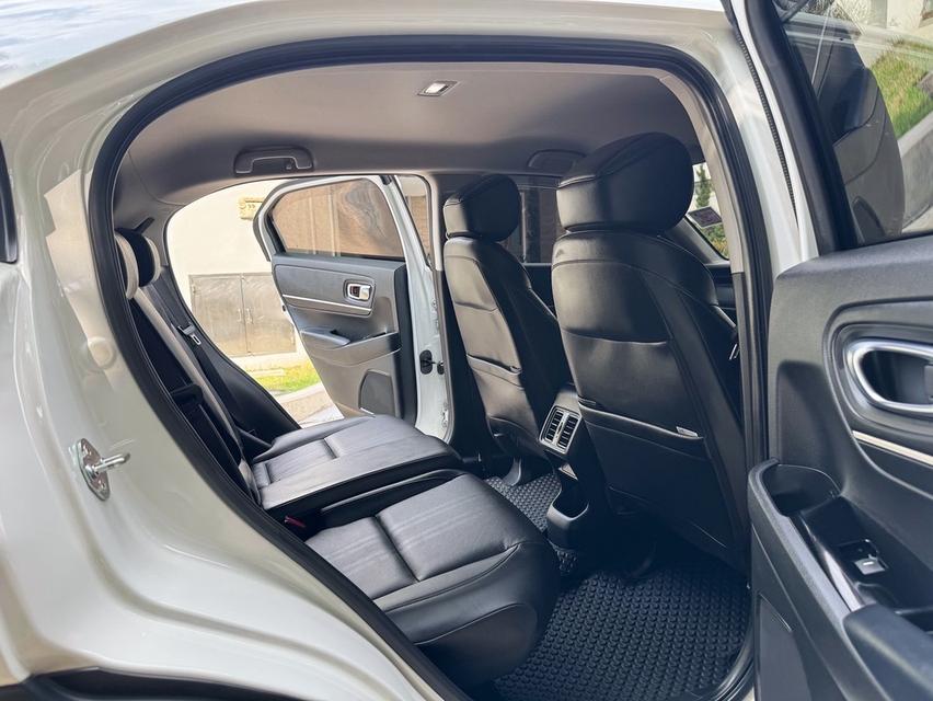รหัสรถ AVA3868 🏆 Honda HR-V e:HEV EL ปี 2023 เจ้าของเดียว 14