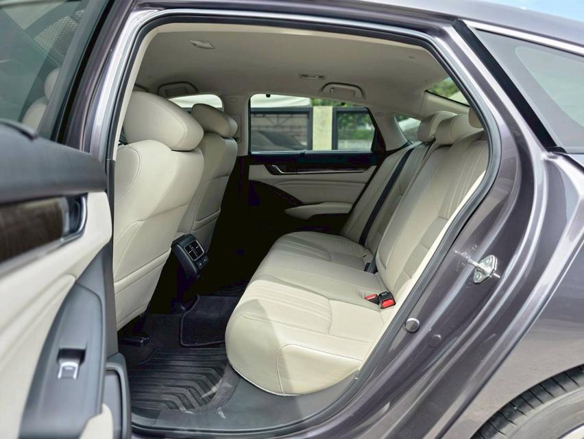 ขาย Honda Accord 2.0Hybrid ปี20 16