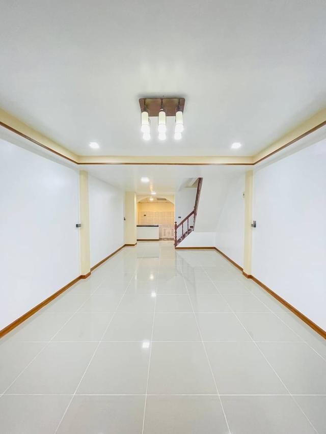 หมู่บ้านบัวทอง2 4