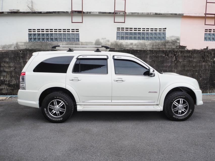 ISUZU MU-7 3.0 I-TEQ 2 WD ปี 2011