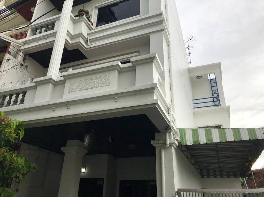 ขายบ้านทาวน์โฮมจรัญ71-3 ชั้นหัวมุม 45 ตารางวา-7.7ล้าน-ใกล้ MRTบางพลัดและLotusจรัญ 2