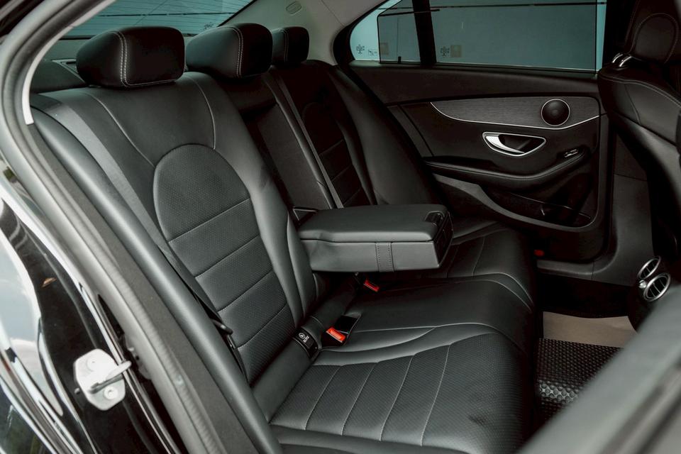 รหัสรถ CBL1937 Mercedes-Benz C220d 2.0 Avantgarde W205 AT 2019 รูปที่ 15