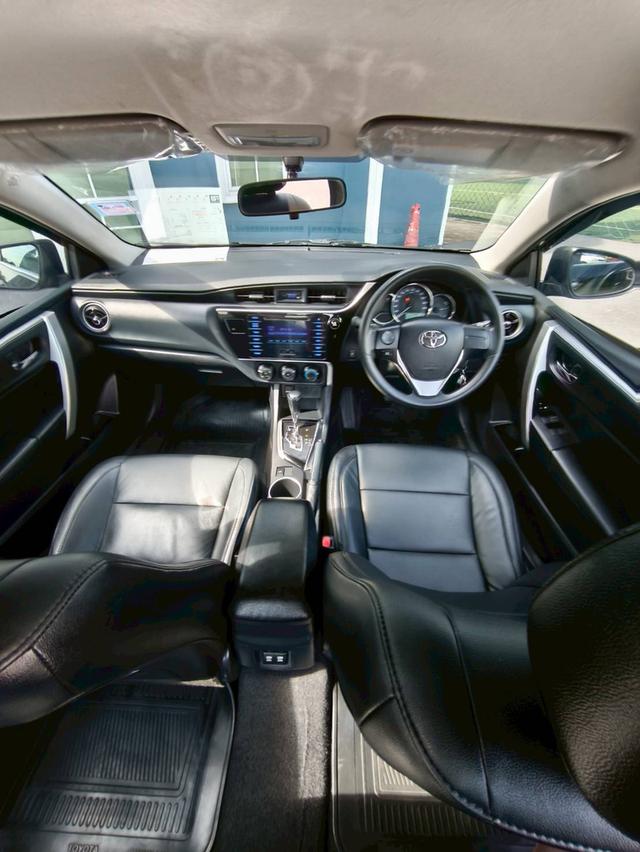 Toyota Altis 1.8E Auto | จดทะเบียน 2018 11