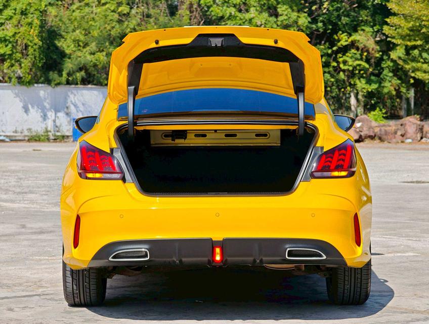 MG5 1.5 X Sunroof CVT 10