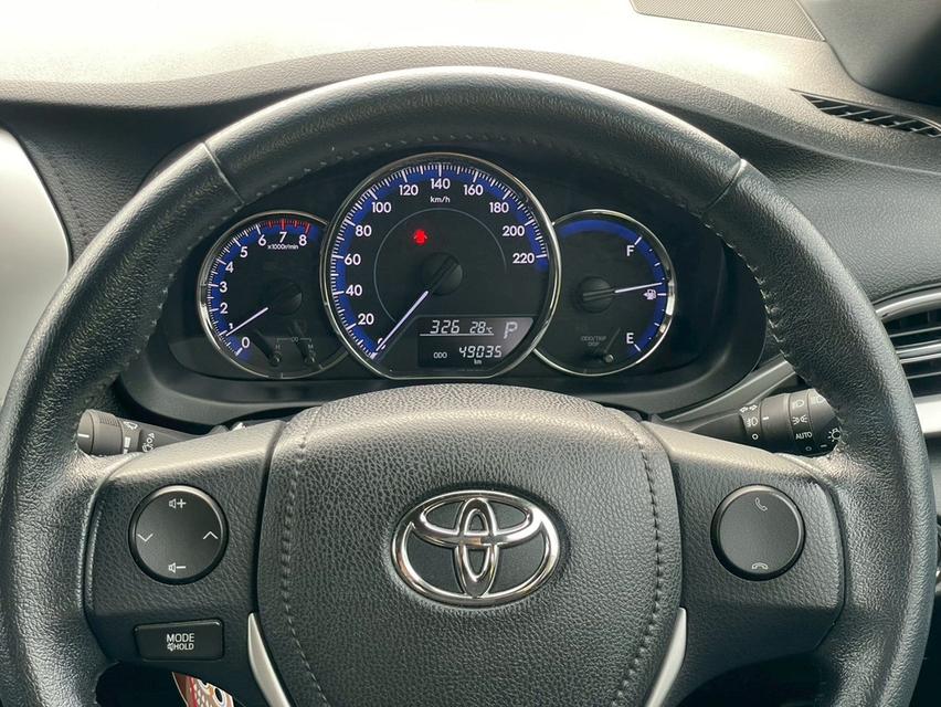TOYOTA  YARIS  1.2 G TOP Y 17  HACTHBACK สีเขียว 17