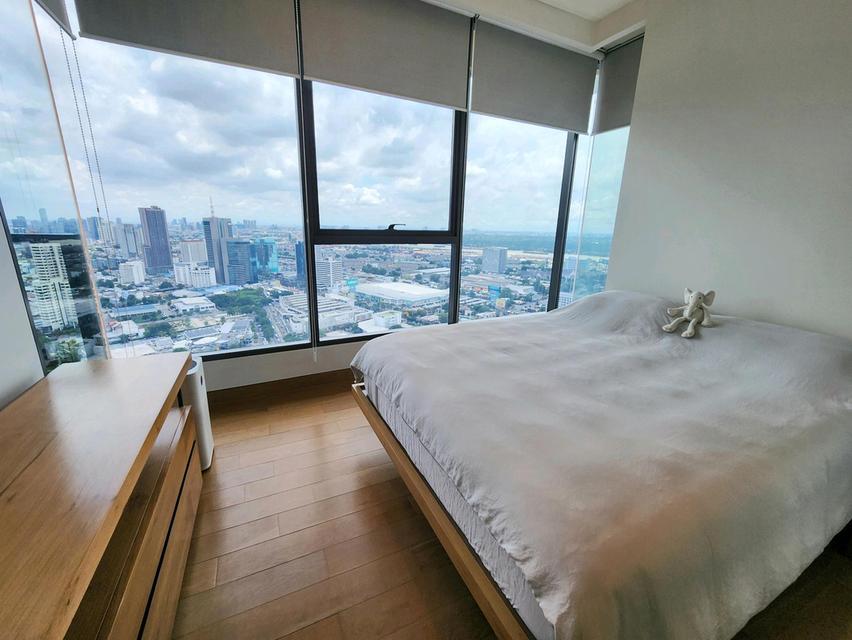 ขายคอนโด RARE ITEM ใจกลางสุขุมวิท 24! ชั้นสูง The Lumpini 24 (เดอะ ลุมพินี 24) 2ห้องนอน 2ห้องน้ำ วิวและตำแหน่งดีที่สุด!!เพียง 10.5MB 10