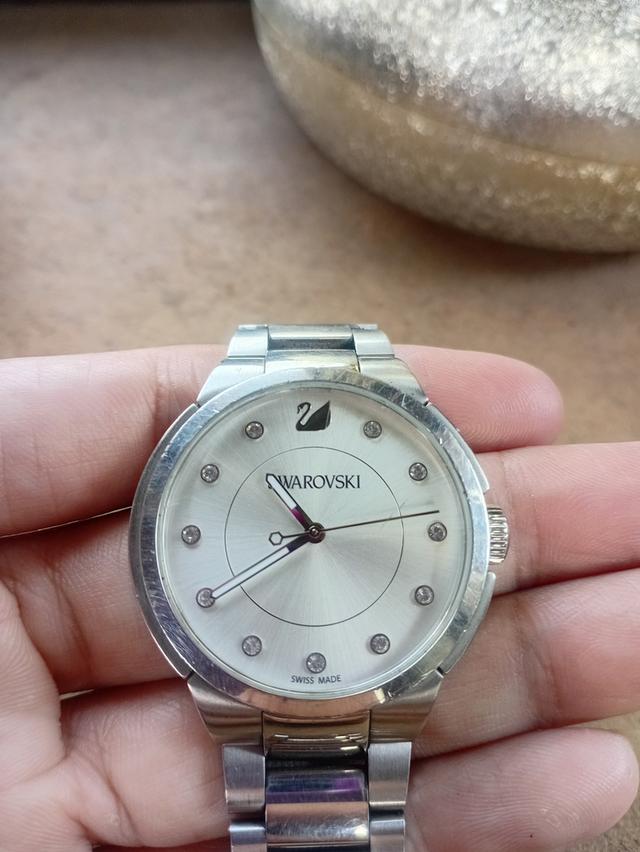นาฬิกา รุ่นSWAROVSKI