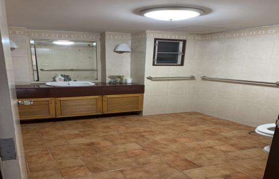 อาคารพาณิย์ 3คูหาให้เช่า ถนนจันทน์วัดไผ่เงิน พร้อมเครื่องปรับอากาศ เหมาะแก่การทำออฟฟิศหรือร้านอาหารราคาถูกมากเจ้าของประกาศเอง 50,000ต่อเดือน 9