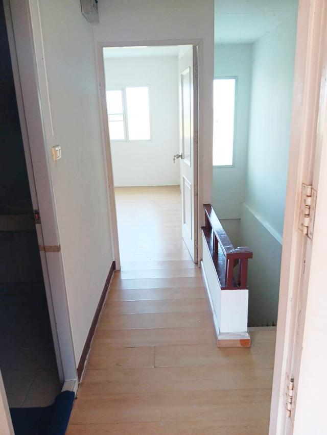 ให้เช่าบ้านเลี้ยงสัตว์ได้ ทาวเฮ้าส์ 2 ชั้น หมู่บ้านถาวรวิลล่า ลำลูกกาคลองสาม  ปทุมธานี ใกล้รพ.สินแพทย์,สถานีรถไฟฟ้าคูคต,ตลาดลำลูกกา,ฟิวเจอร์ 11