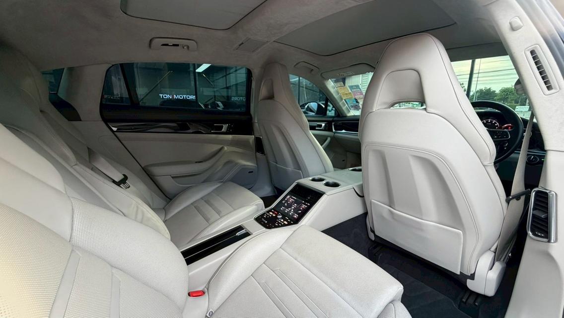 รหัสรถ KPV160 2018 PORSCHE PANAMERA 3.0 4-E HYBRID รูปที่ 9