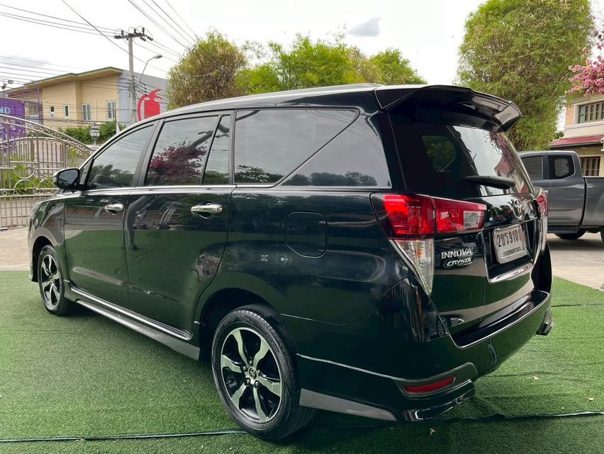  TOYOTA INNOVA CRYSTA เครื่อง 2.8cc  รุ่นPREMIUM AUTO ปี 2022 17