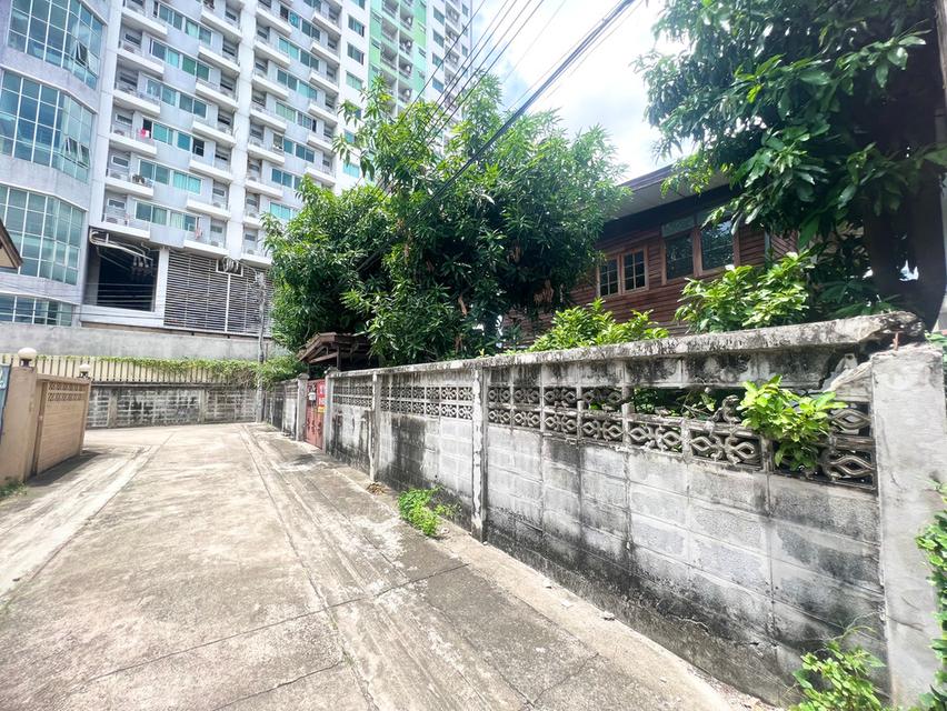 ขายที่ดิน ถ. ประชาราษฎร์ ( ซ.วัดลานนาบุญ ) ถ. นครอินทร์ , ใกล้ บิ๊กซี ติวานนท์ , MRT (สะดวกแม้ไม่ใช้รถ เดินสบายใกล้ถนนใหญ่เพียง 2 นาที) 10