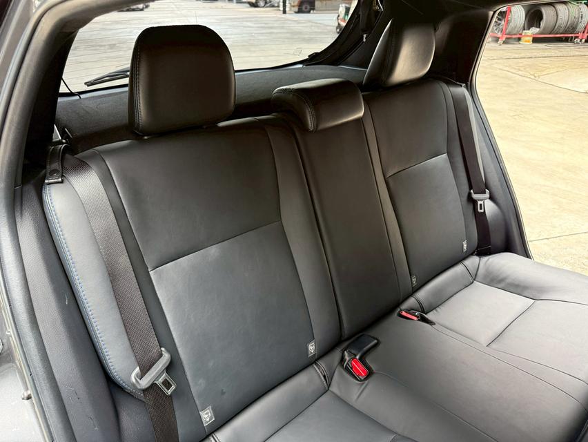 Toyota yaris 1.2 hatchback ใช้ไป 4x,000 บาท กม. 8