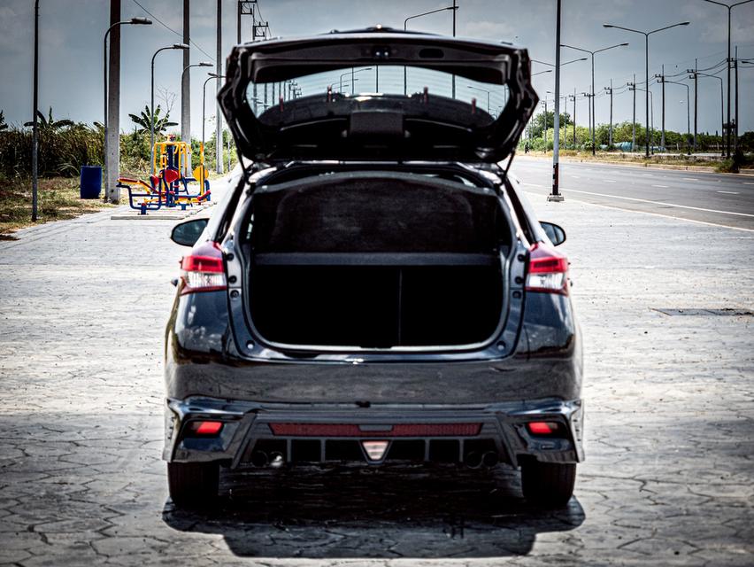 Toyota Yaris 1.2E ปี 2018 สีดำ  6