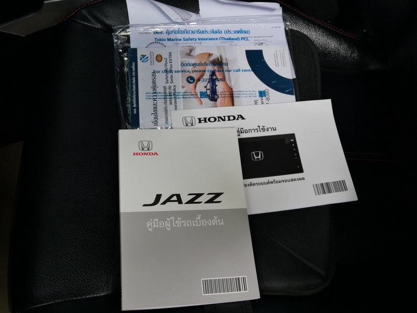 HONDA JAZZ 1.5V+ ปี20/21 ไมล์ 81,022km 16