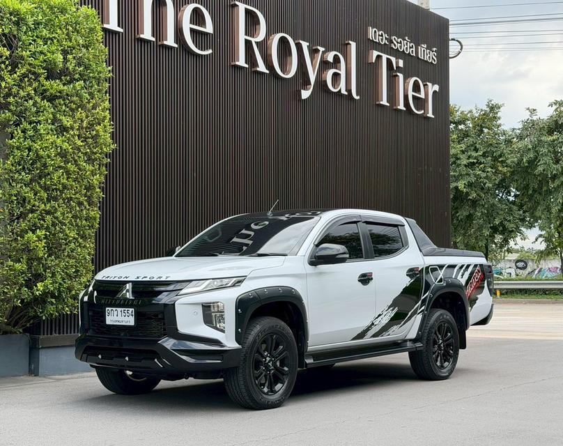 MITSUBISHI TRITON Athlete 2.4 Plus GT Premium 6AT ปี20 สีขาวมุก✨สวยสุดในรุ่น มือเดียว สภาพป้ายแดง ไมล์ 61,xxx โล เข้าศูนย์ทุกระยะ