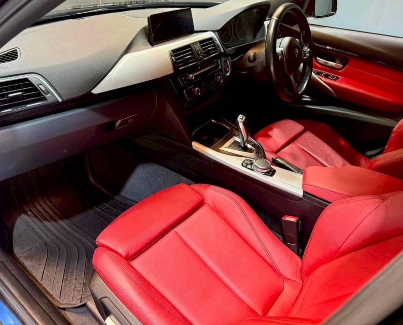 BMW 330e M-Sport (F30) ปี 2017 รูปที่ 7