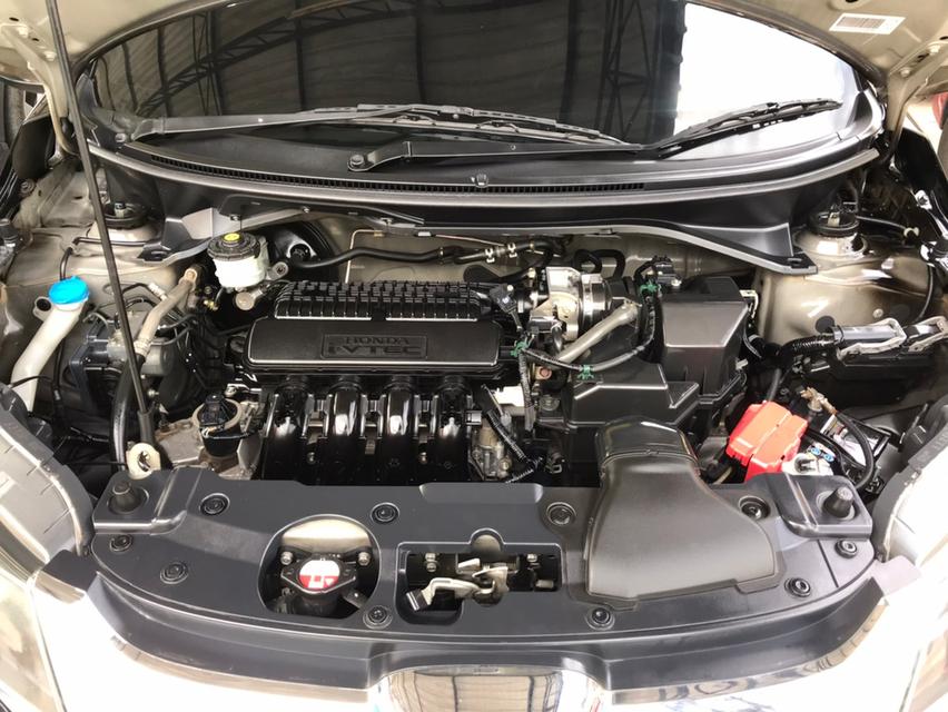 ขาย HONDA BRV 1.5 V ปี 2017 ไมล์แท้ 180,000 กม. 17