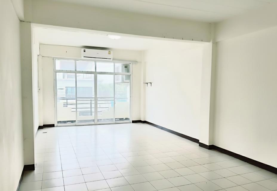 อาคารพาณิชย์ 4 ชั้น ถนนเพิ่มสิน 3