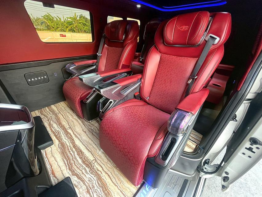 Toyota Hiace 2.8GL ปี25 รูปที่ 13