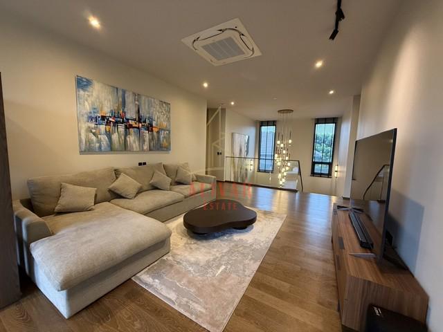RH090625 ให้เช่า/ขาย บ้านเดี่ยว 2ชั้น 5ห้องนอน Siraninn Residences พัฒนาการ 4