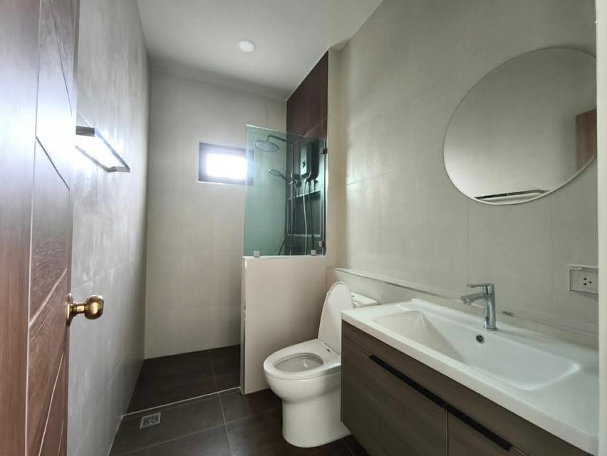 ขายบ้านเดี่ยวพร้อมที่ดิน 6