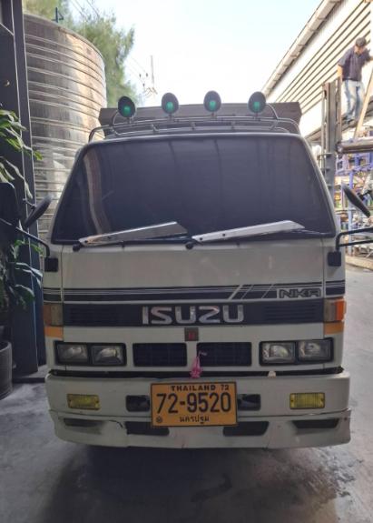 ขายรถบรรทุก ISUZU NKR88แรง ปี38  2