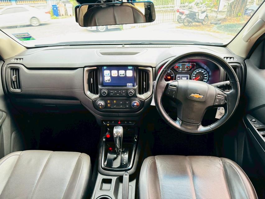 CHEVROLET TRAILBLAZER รุ่น LTZ เครื่อง2.5cc. AUTO ปี 2019 ~ป้ายแดงขายเกือบ1.5ล้านบาท ~ประหยัดเงินไปถึง60%คะ ~จุดเด่นของคันนี้ ~ใช้น้อยไมล์แท้100%คะ