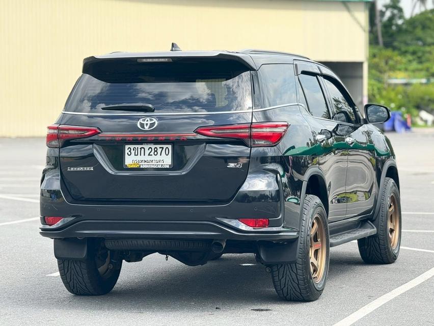 TOYOTA FORTUNER Wagon 4dr Legender 7st Auto 6sp 4WD 2.4DCT ปี 2022 สีดำ ออโต้