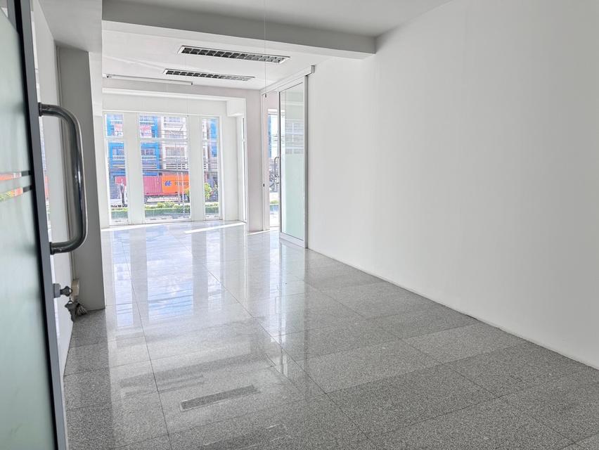 บ้านเดี่ยว อาคารพาณิชย์ 5