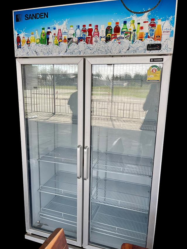 ตู้แช่เย็น ตู้แช่เครื่องดื่ม2ประตู SANDEN สภาพใหม่ 2