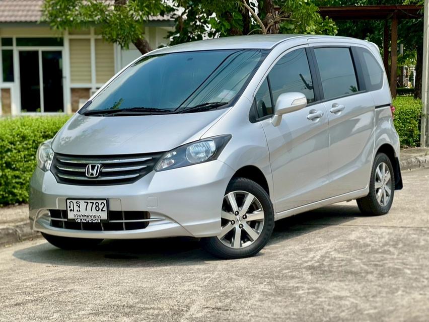 Honda Freed 1.5E ประตูสไลด์ไฟฟ้าปี:2010 เกียร์ :ออโต้ เครื่องยนต์ :เบนซิน สี :เทา รูปที่ 2