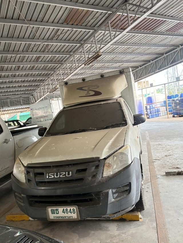 รถกระบะตู้ทึบ ปี2012 ยี่ห้อ ISUZU รูปที่ 6