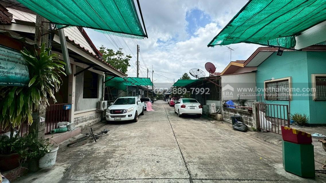 ขายทาวน์เฮ้าส์ หมู่บ้านหรรษา เพชรเกษม93 ซอยเพชรเกษม93 พื้นที่ 32.6 ตรว. ราคาถูกสุดในโครงการ ใกล้แม็คโคร อ้อมน้อย 5