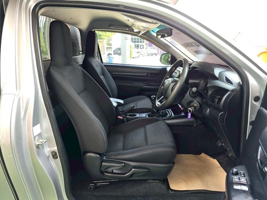 Toyota Revo ตอนเดียว 2.8 J PLUS ปี 2020 พร้อมหลังคาอลูมิเนียมตู้ทึบ 8