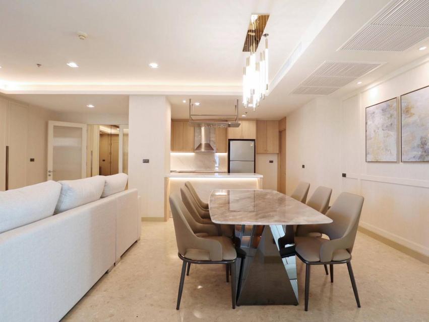 ขาย Nusasiri Grand Ekkamai Condominium (ณุศาศิริ แกรนด์ เอกมัย คอนโดมิเนียม) 179 ตรม ใกล้ bts เอกมัย 3