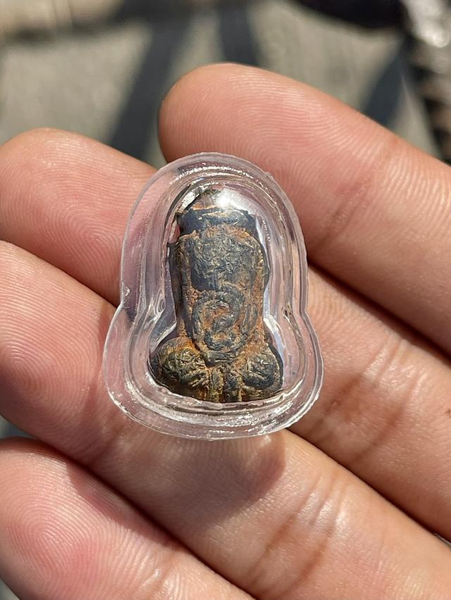 พระปิดตาแร่บางไผ่ หลวงปู่จันทร์ วัดโมลี