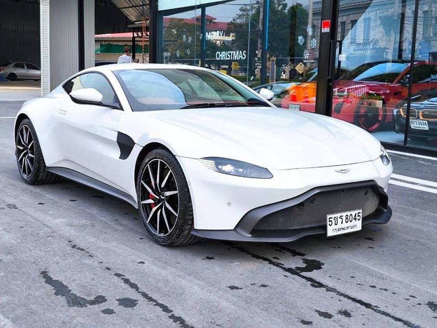 2022 Aston Martin Vantage V8 รหัส KPV8045 2